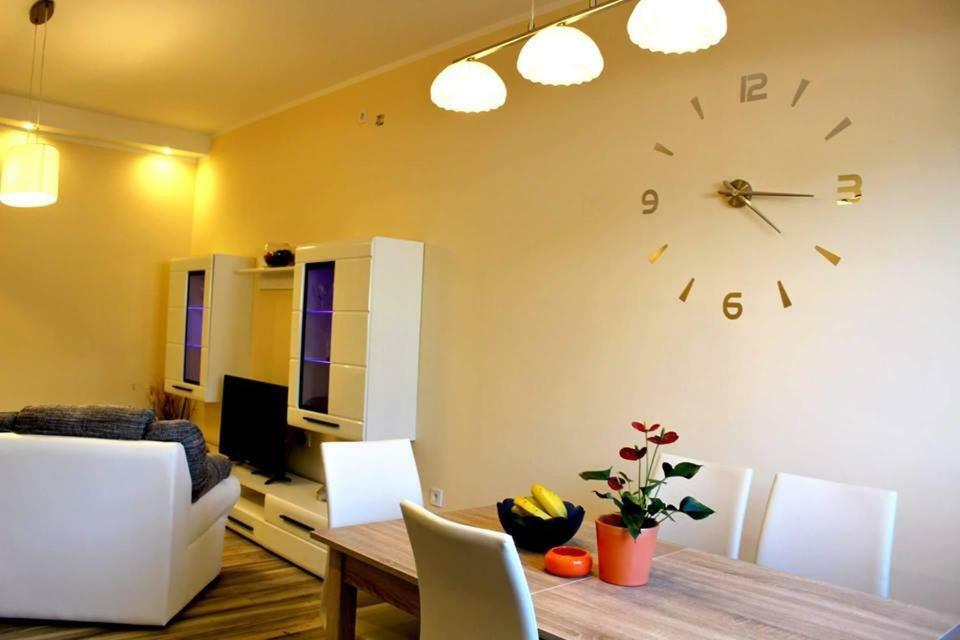 Apartments Klaudija بولا المظهر الخارجي الصورة