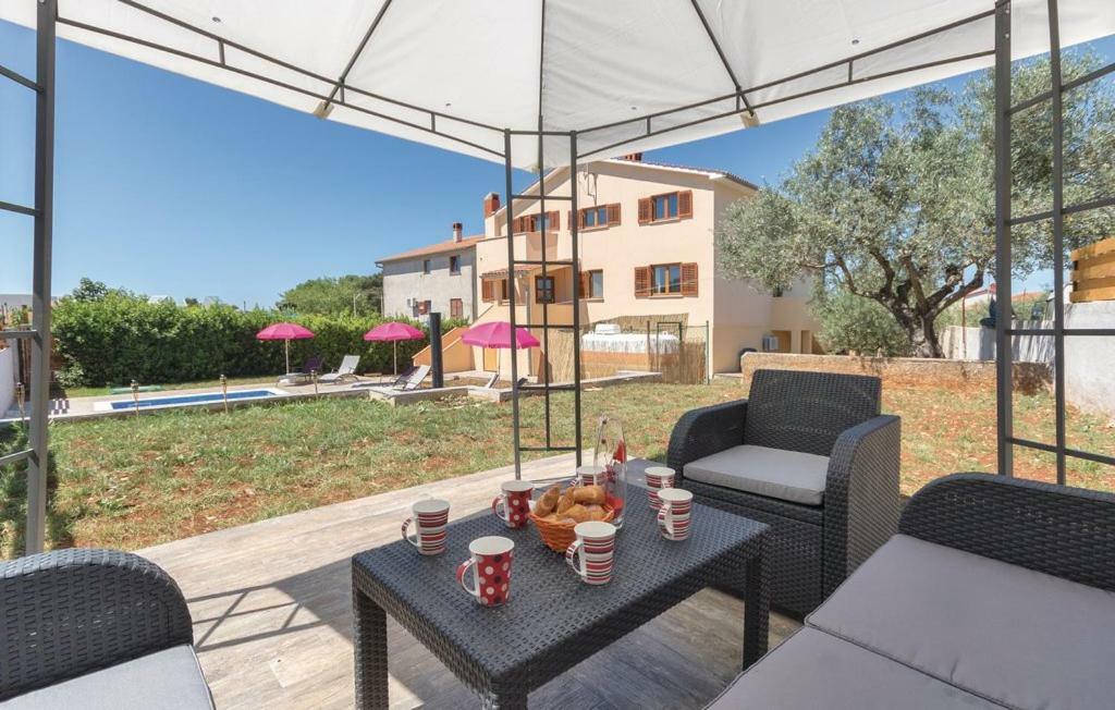Apartments Klaudija بولا المظهر الخارجي الصورة