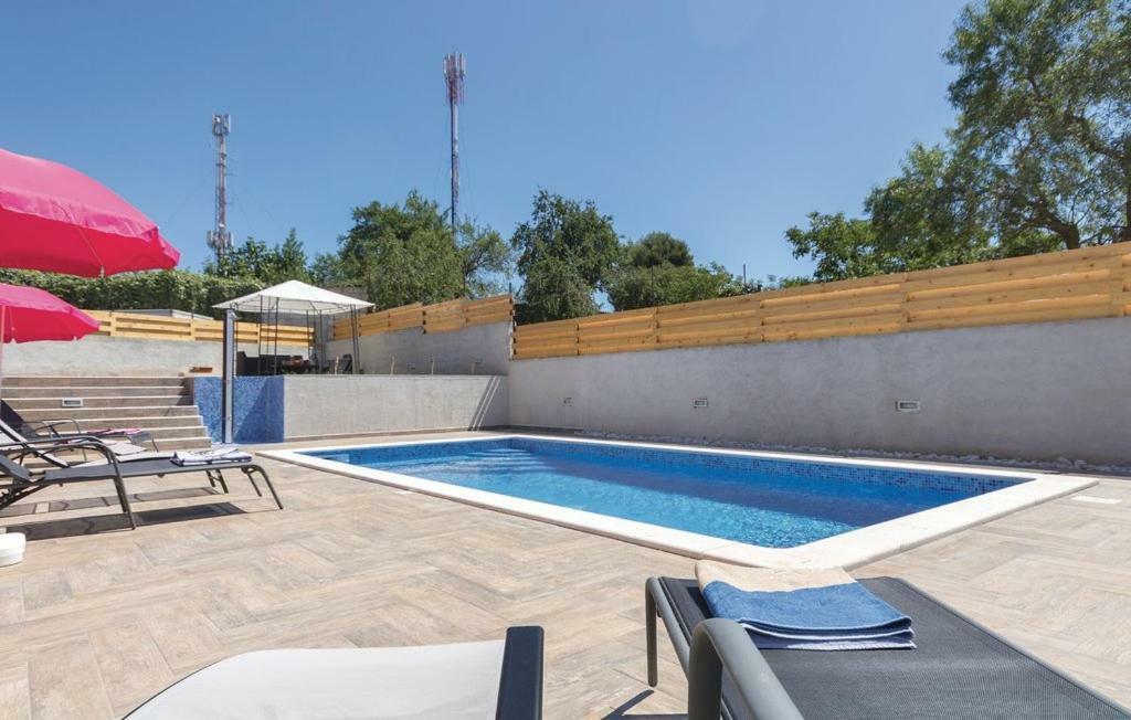 Apartments Klaudija بولا المظهر الخارجي الصورة