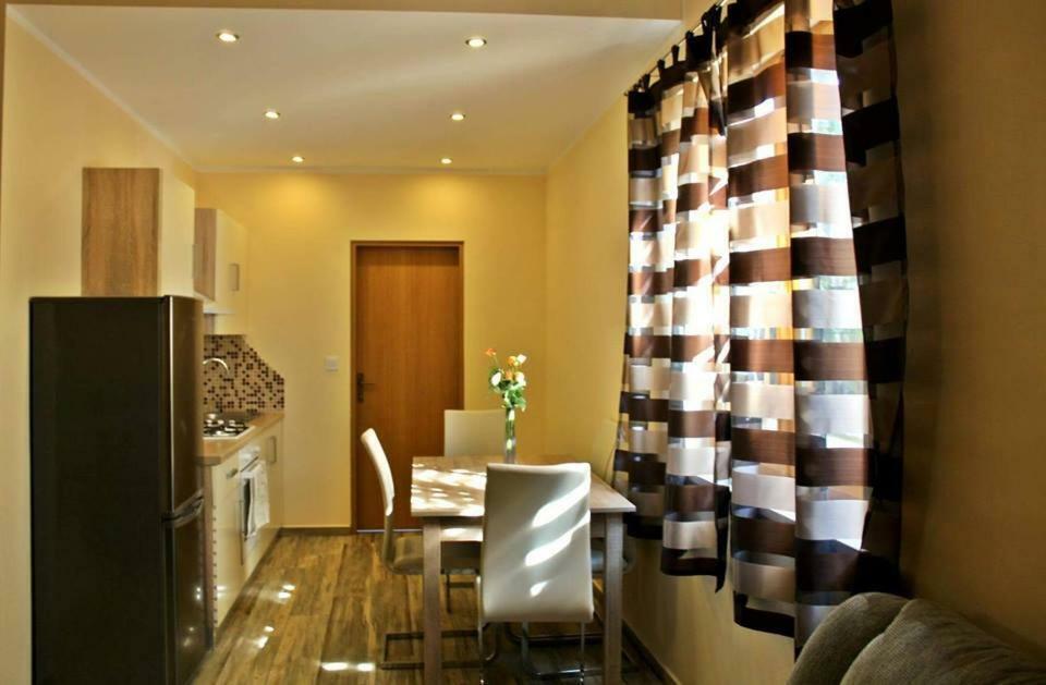 Apartments Klaudija بولا المظهر الخارجي الصورة