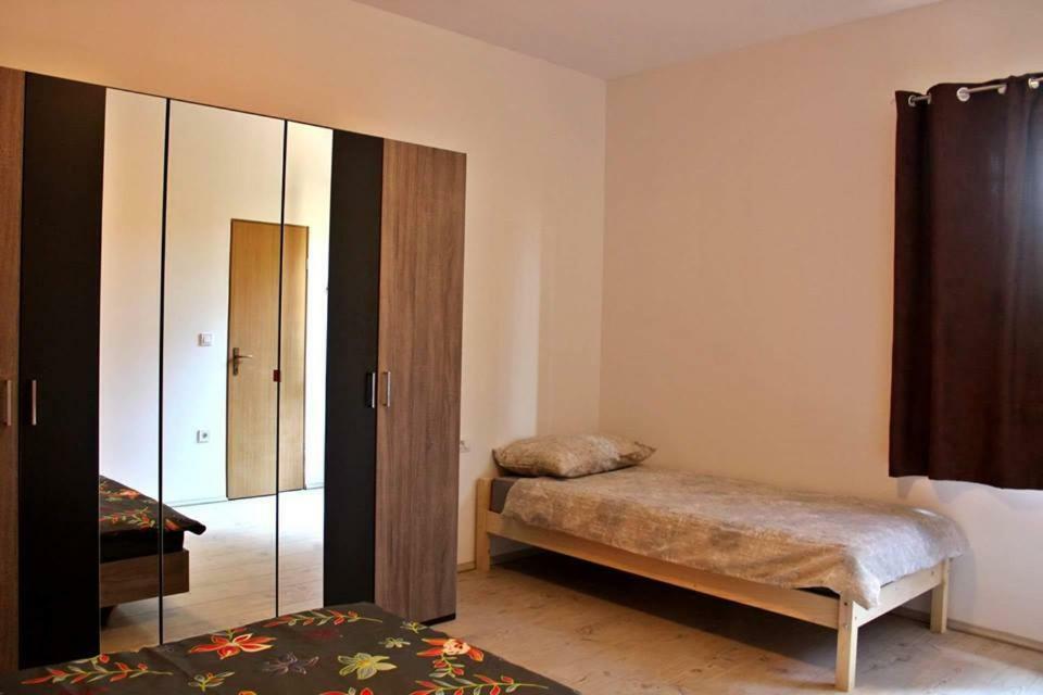 Apartments Klaudija بولا المظهر الخارجي الصورة