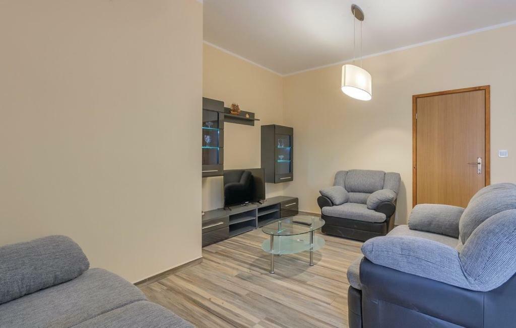 Apartments Klaudija بولا المظهر الخارجي الصورة
